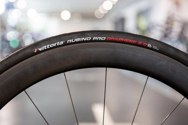 Vittoria Rubino Pro (Tan) Clincher 